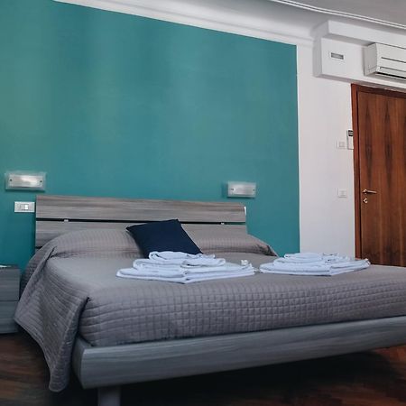 Residenza Al Castello Hotel Верона Екстериор снимка