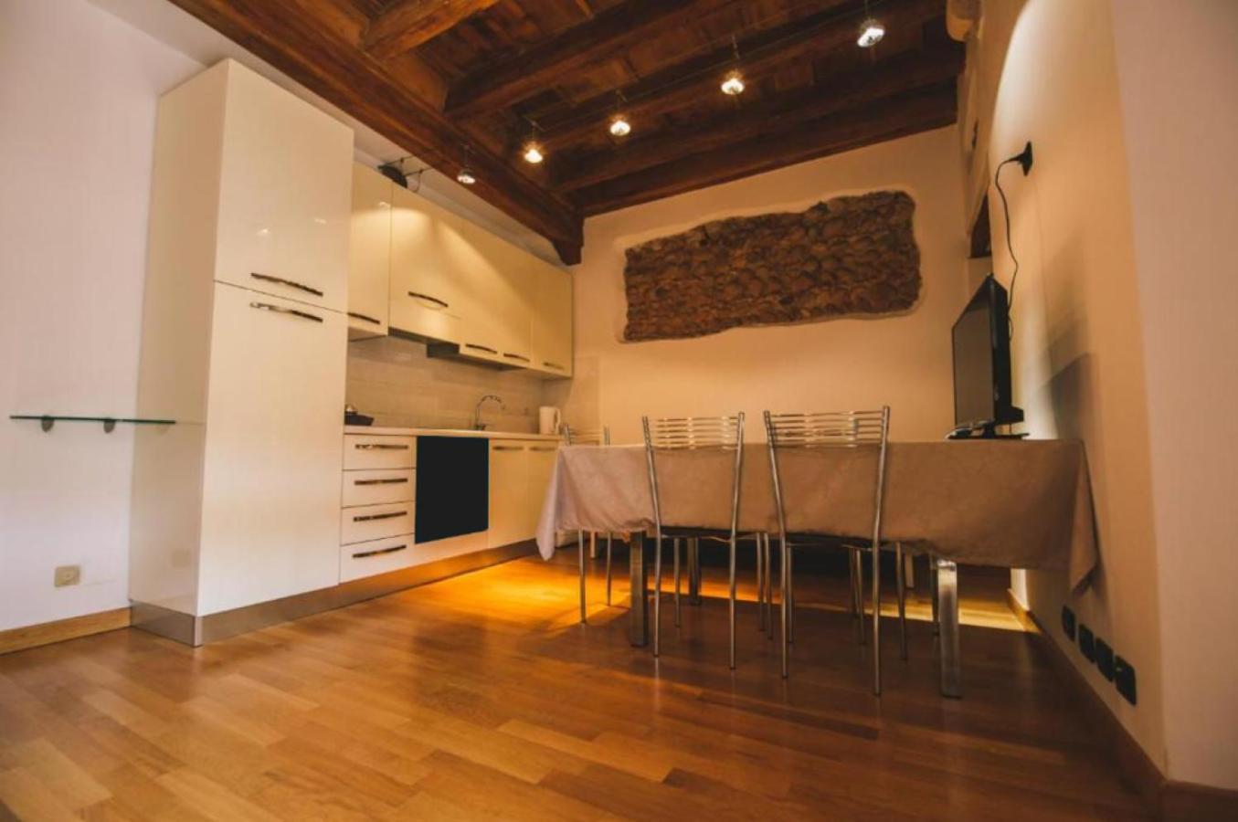 Residenza Al Castello Hotel Верона Екстериор снимка