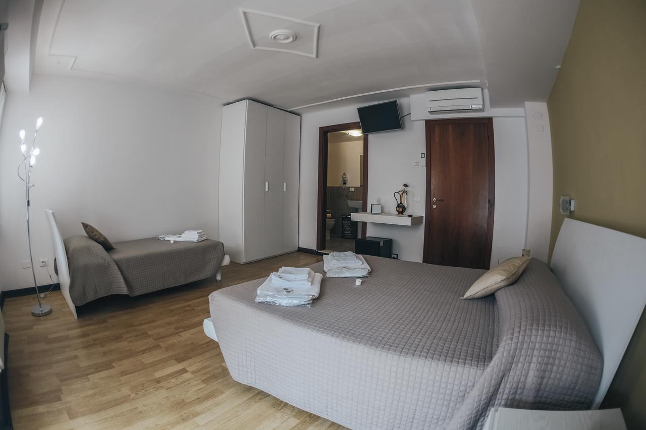 Residenza Al Castello Hotel Верона Екстериор снимка