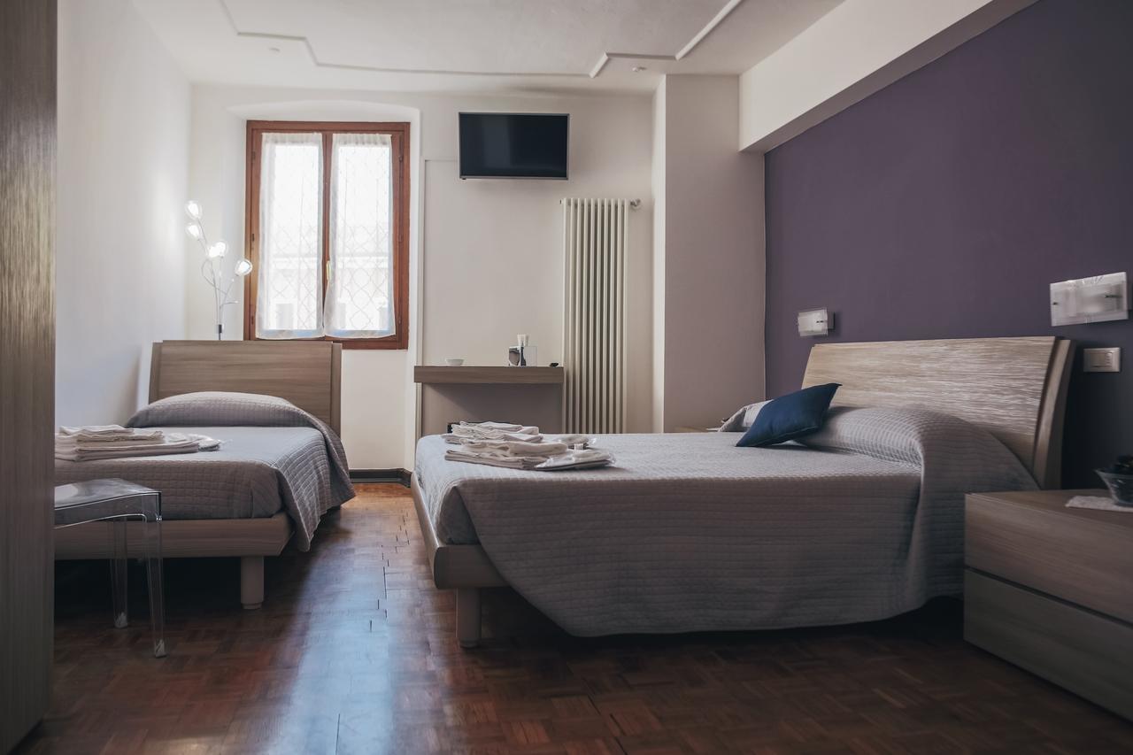 Residenza Al Castello Hotel Верона Екстериор снимка