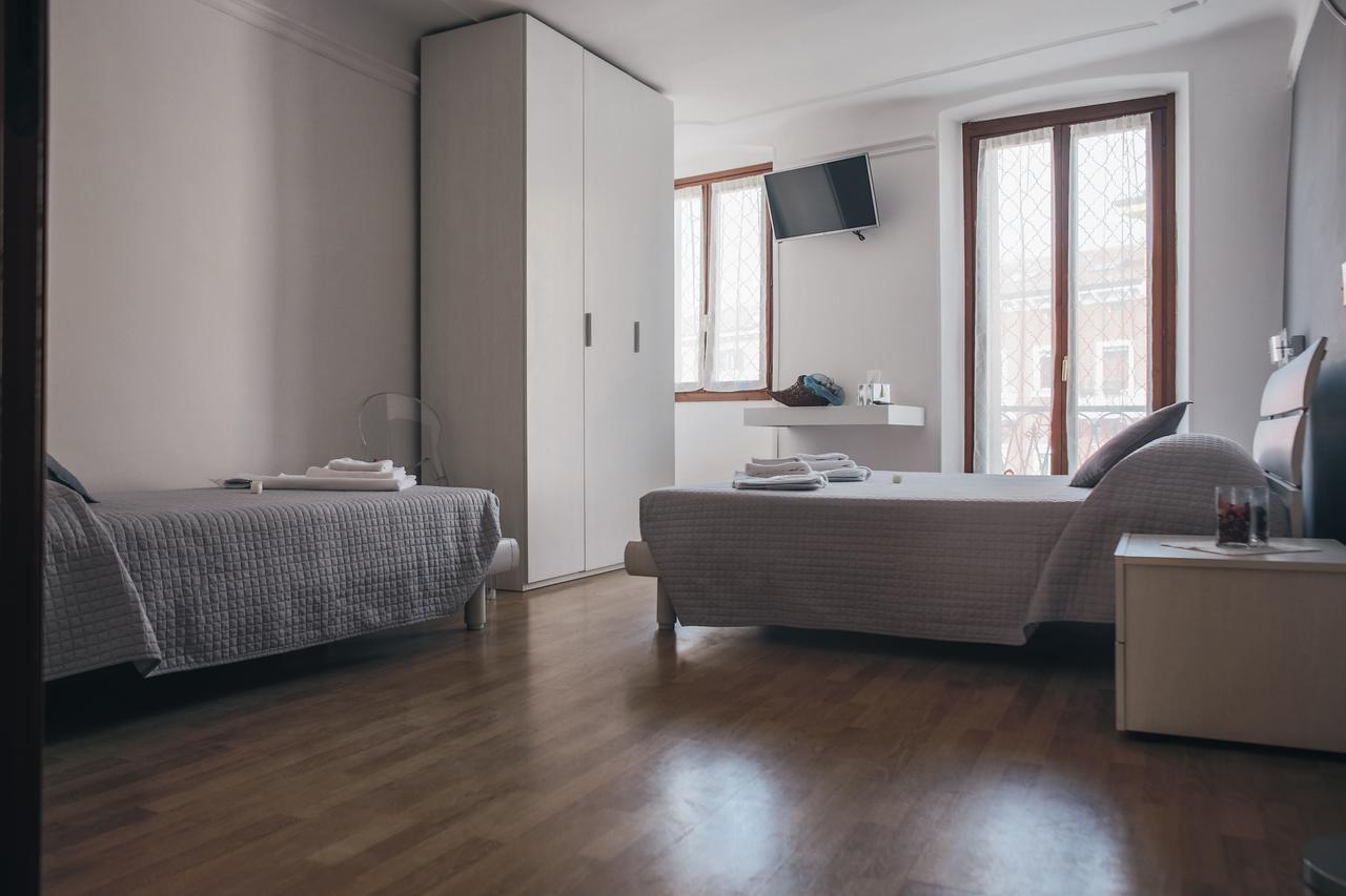 Residenza Al Castello Hotel Верона Екстериор снимка