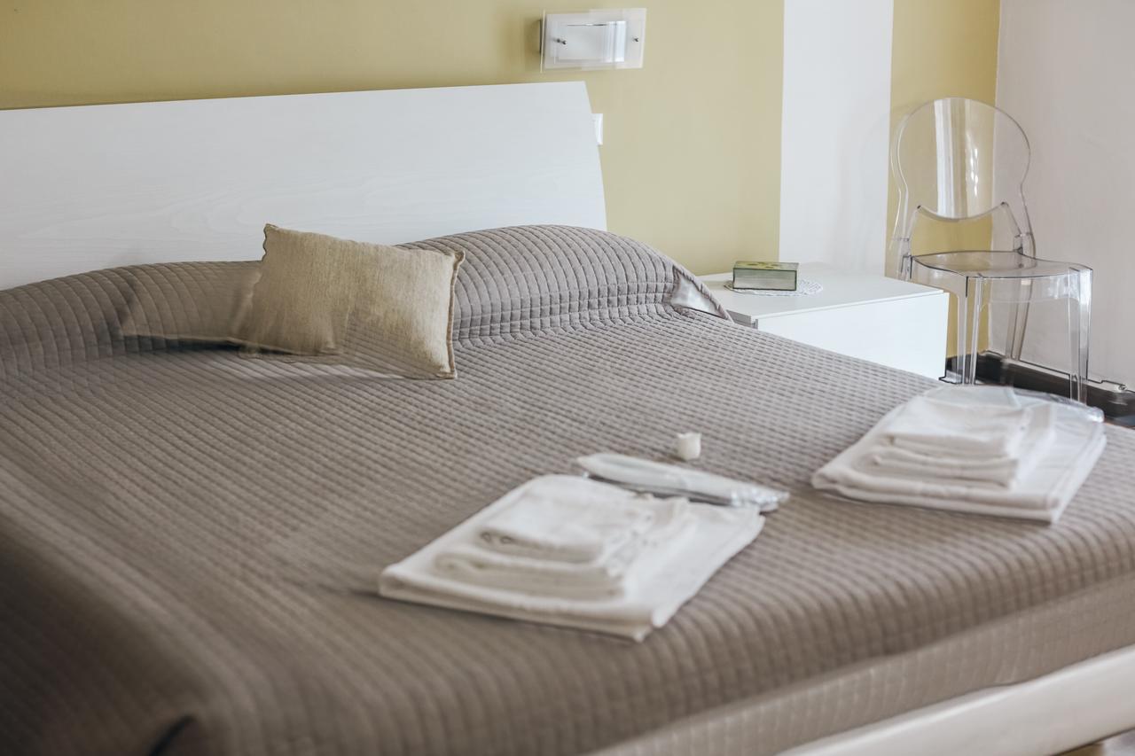 Residenza Al Castello Hotel Верона Екстериор снимка